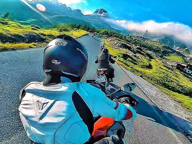 Ihr Urlaub mit Motorradtouren in den Dolomiten: Unsere Short tours 2024