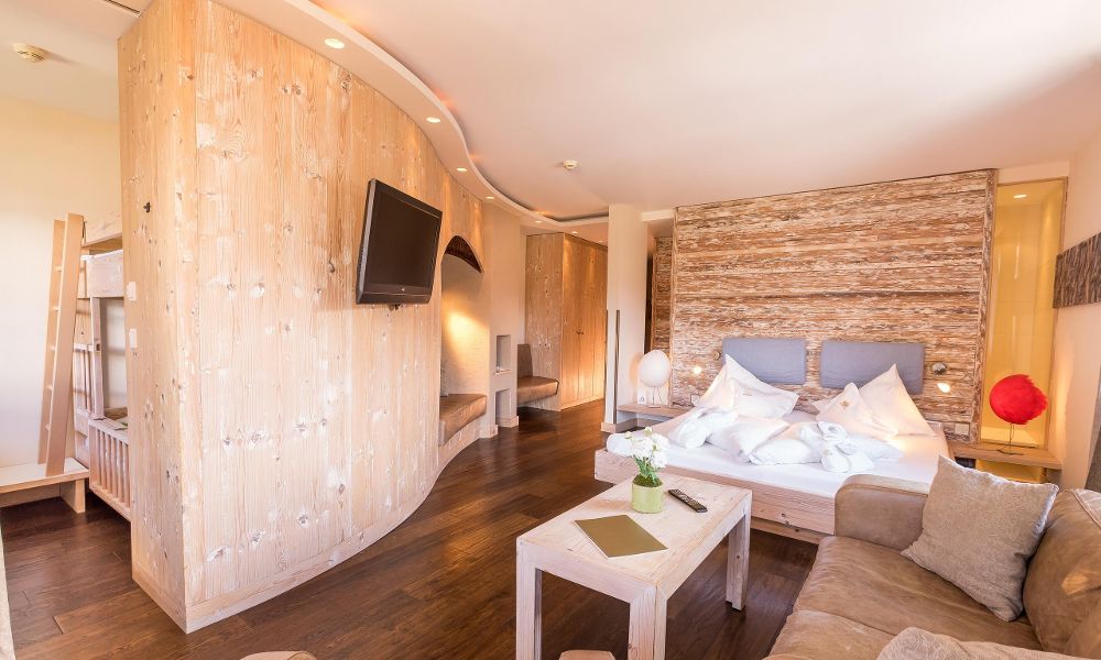 Aqua Wellness Suite