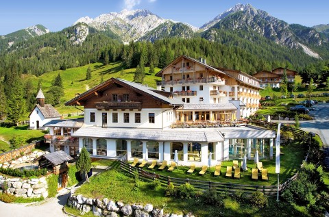 Almwellness-Resort Tuffbad